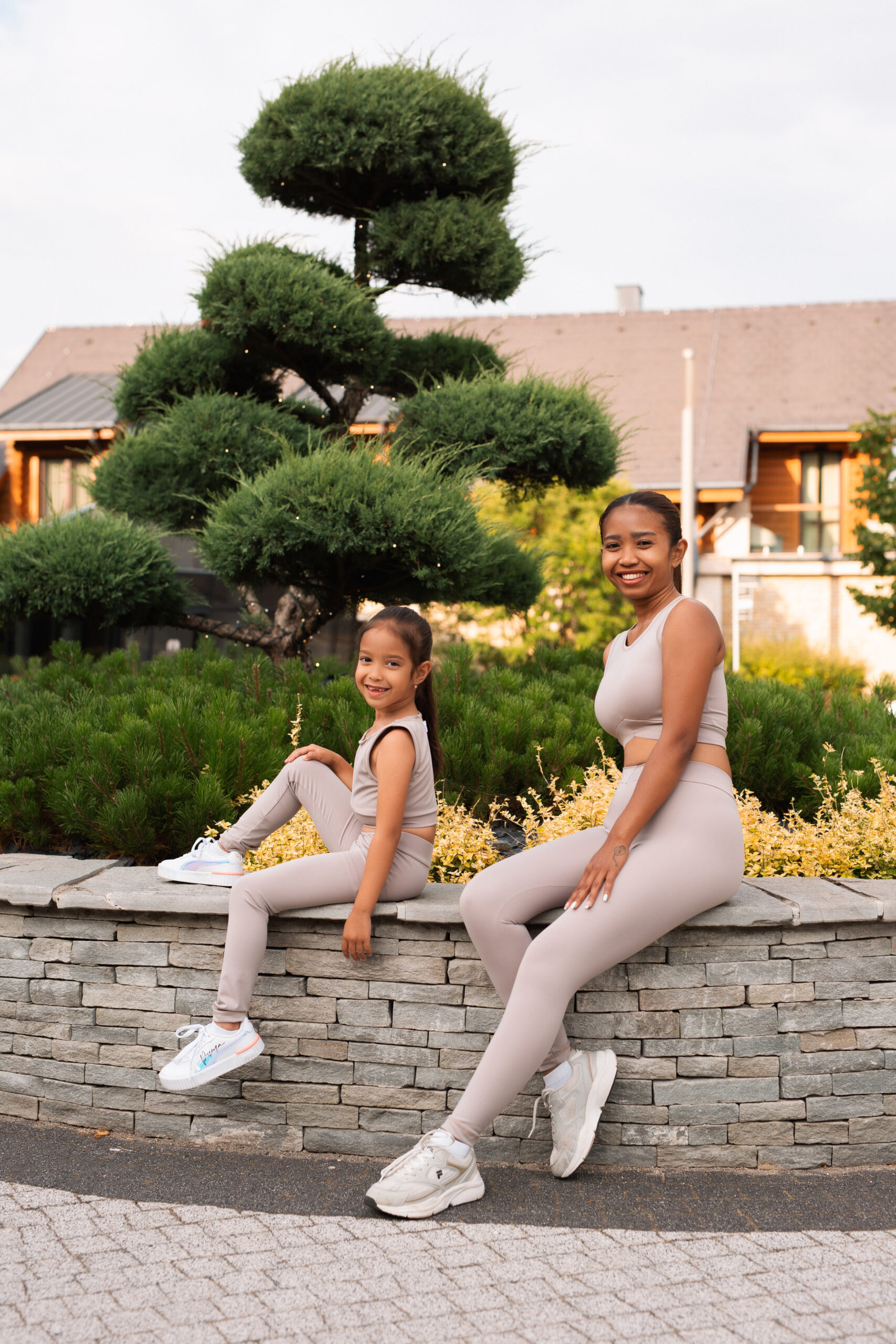 beige yoga ruha kollekció